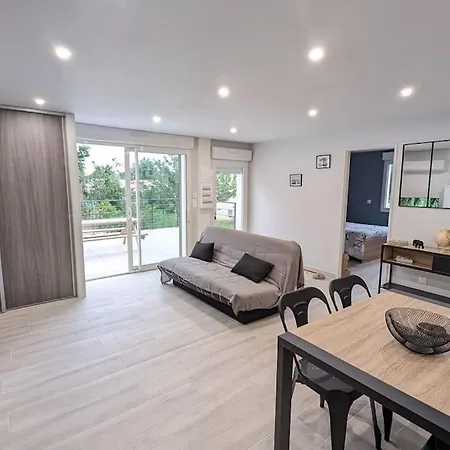 Calme, 2 Chambres, Terrasse,wifi Tv Connectee Clim *
