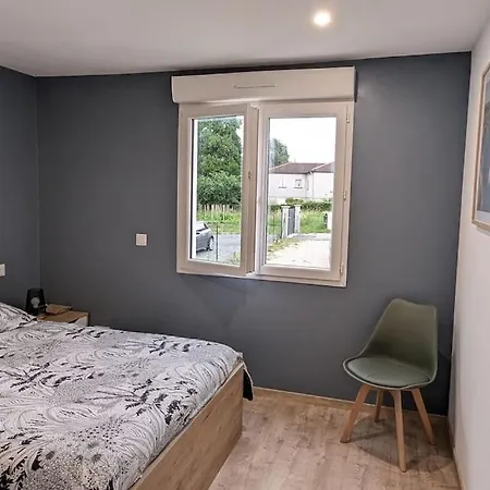 Calme, 2 Chambres, Terrasse,wifi Tv Connectee Clim 別荘 Saix