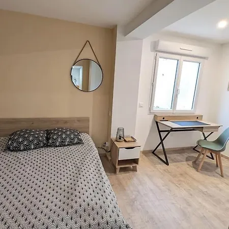 Calme, 2 Chambres, Terrasse,wifi Tv Connectee Clim *