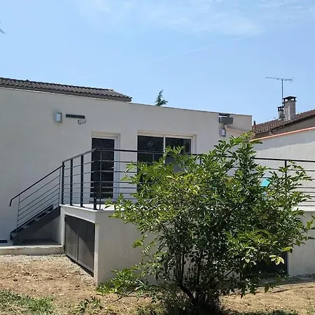 Calme, 2 Chambres, Terrasse,wifi Tv Connectee Clim Saix